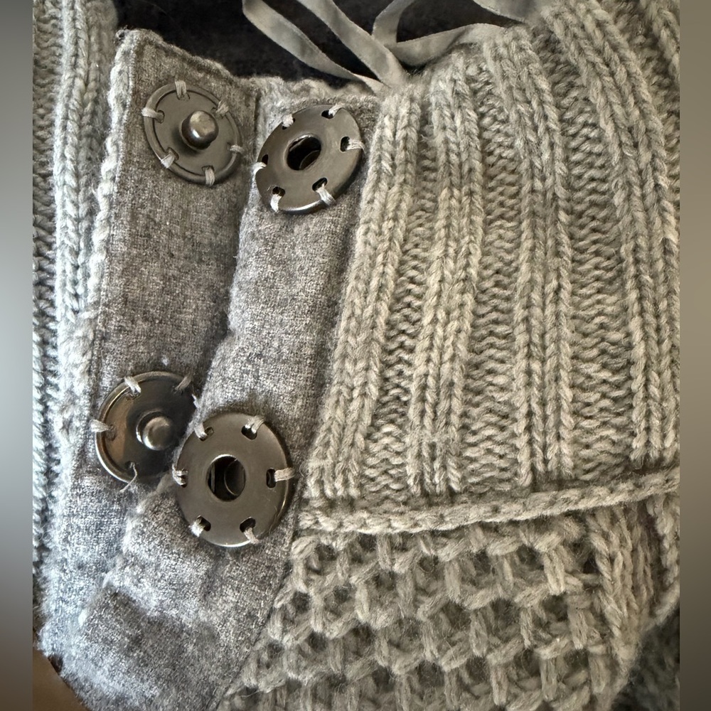 Cynthia Rowley Light Gray Cowl Neck Hi-Low Sweater - Picture 5 of 5
